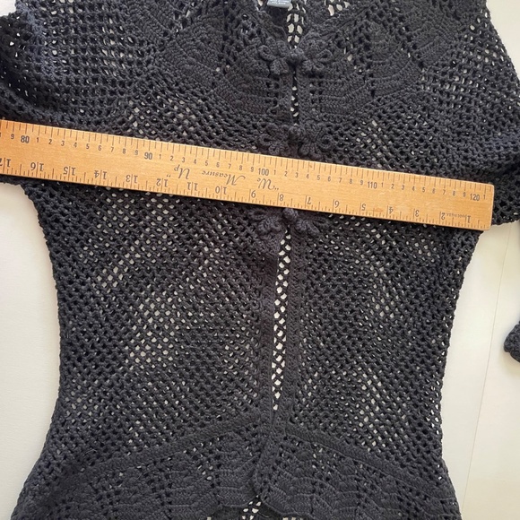 INC International Concepts Open Knit Crochet Black Ruffle Hem Cardigan M - Picture 13 of 15